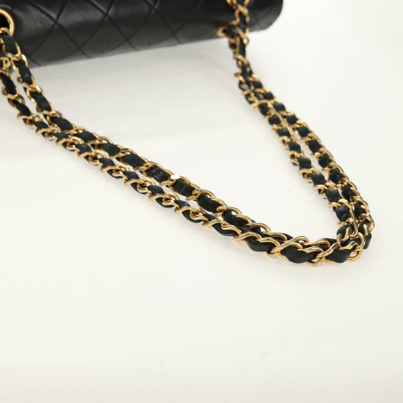 【日本直送】香奈兒 Matelasse 25 雙蓋鏈條包，羊皮材質，黑色，金色雙C標誌，正品編號 158003SAV-5