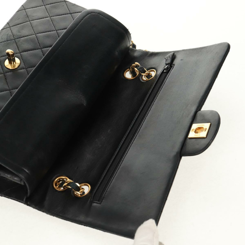 【日本直送】香奈兒 Matelasse 25 雙蓋鏈條包，羊皮材質，黑色，金色雙C標誌，正品編號 158003SAV-7