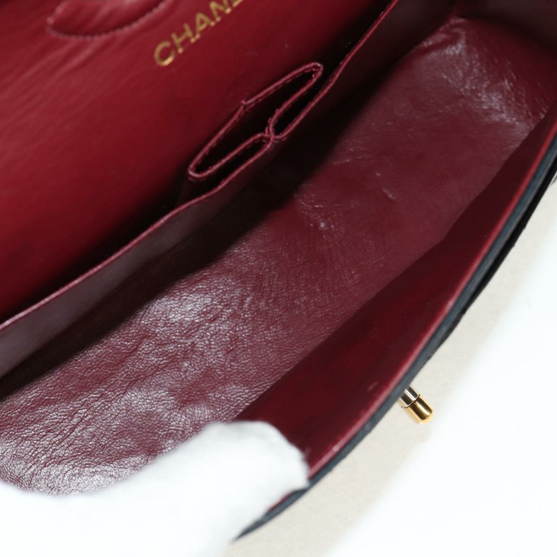 【日本直送】香奈兒 Matelasse 25 雙蓋鏈條包，羊皮材質，黑色，金色雙C標誌，正品編號 158003SAV-8