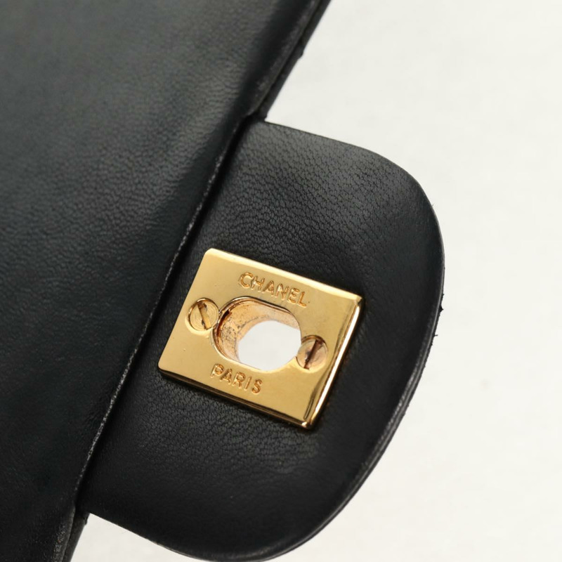 【日本直送】香奈兒 Matelasse 25 雙蓋鏈條包，羊皮材質，黑色，金色雙C標誌，正品編號 158003SAV-15