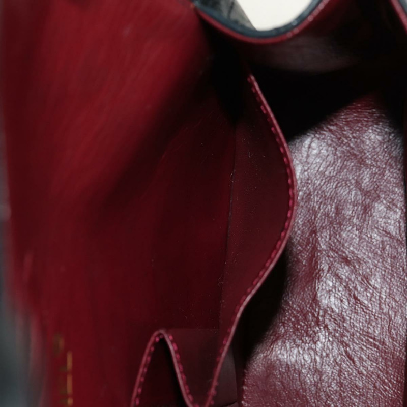 【日本直送】香奈兒 Matelasse 25 雙蓋鏈條包，羊皮材質，黑色，金色雙C標誌，正品編號 158003SAV-22