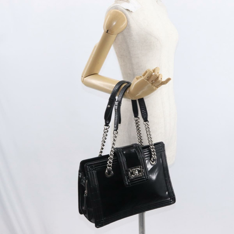 【日本直送】香奈兒 Boy Chanel 鏈條肩背包 皮革 黑色 銀色 CC Auth bs31910-27