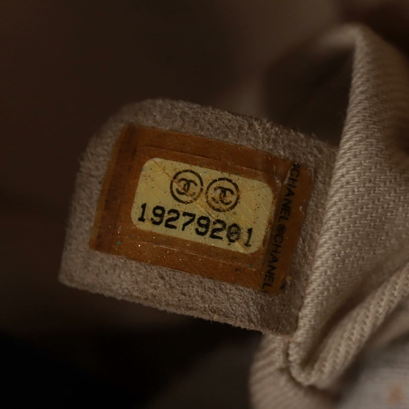 【日本直送】香奈兒 (CHANEL) 菱格紋鏈條肩背包,魚子醬紋皮革,藍色,銀色雙C標誌,正品編號 159037V-9