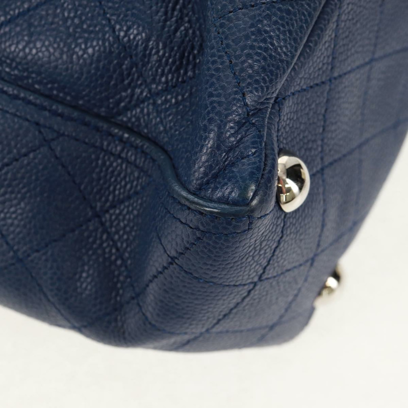 【日本直送】香奈兒 (CHANEL) 菱格紋鏈條肩背包,魚子醬紋皮革,藍色,銀色雙C標誌,正品編號 159037V-14