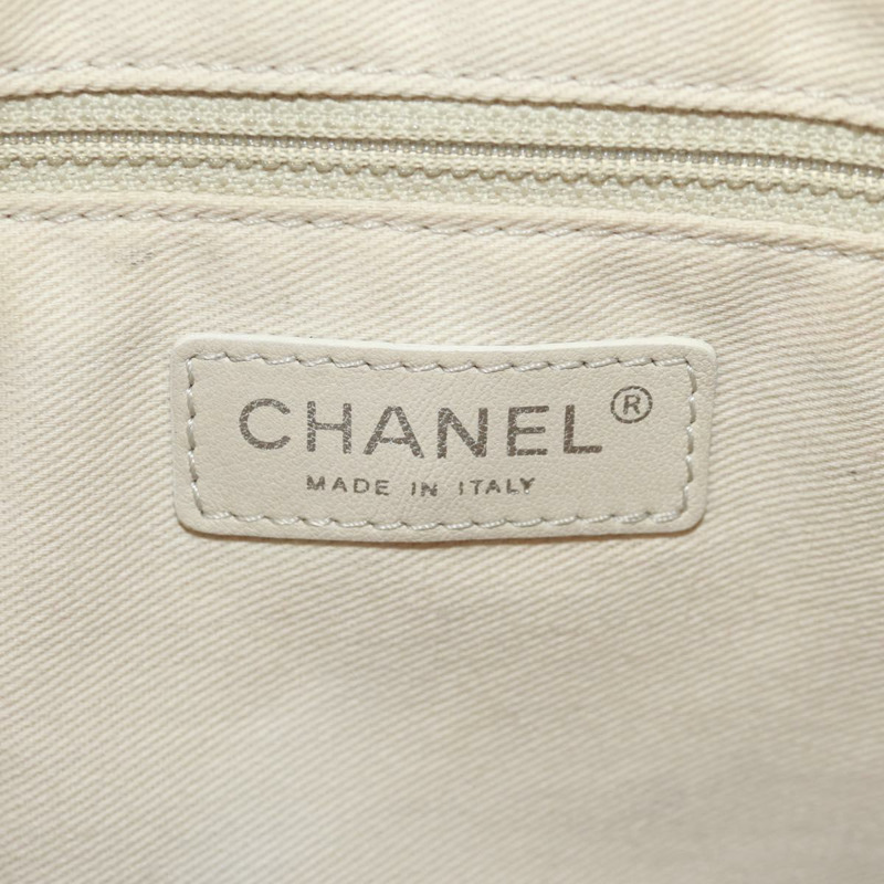 【日本直送】香奈兒 (CHANEL) 菱格紋鏈條肩背包,魚子醬紋皮革,藍色,銀色雙C標誌,正品編號 159037V-19