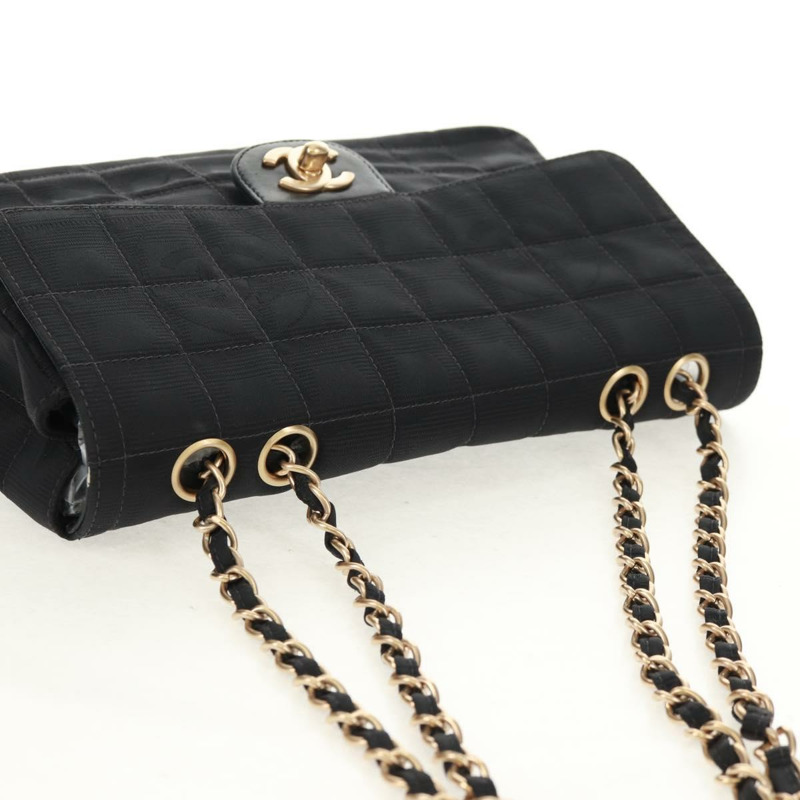 【日本直送】香奈兒新款旅行系列巧克力棒鏈條包，尼龍材質，黑色，金色雙C標誌，貨號160247V-5