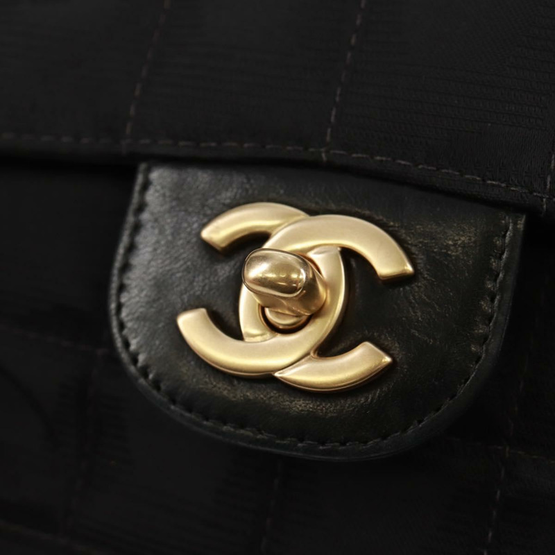 【日本直送】香奈兒新款旅行系列巧克力棒鏈條包，尼龍材質，黑色，金色雙C標誌，貨號160247V-18