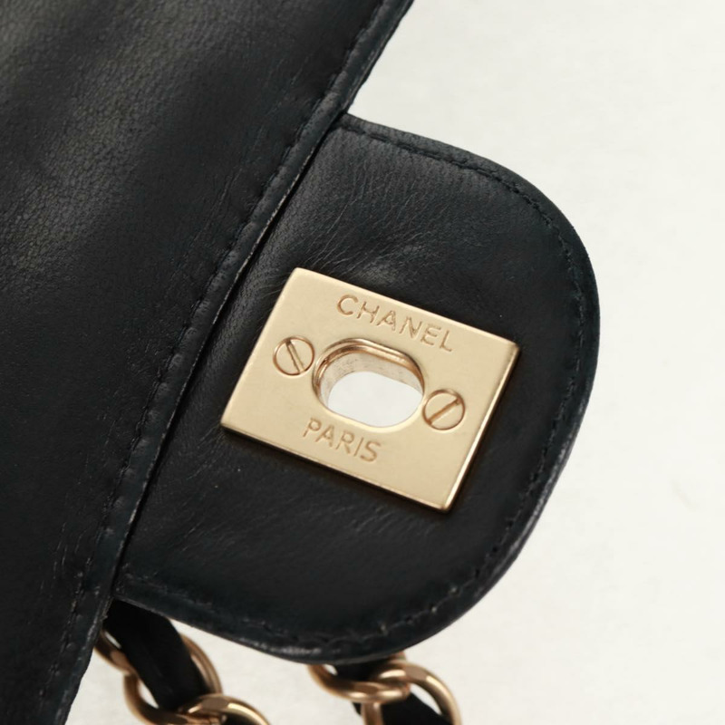 【日本直送】香奈兒新款旅行系列巧克力棒鏈條包，尼龍材質，黑色，金色雙C標誌，貨號160247V-20