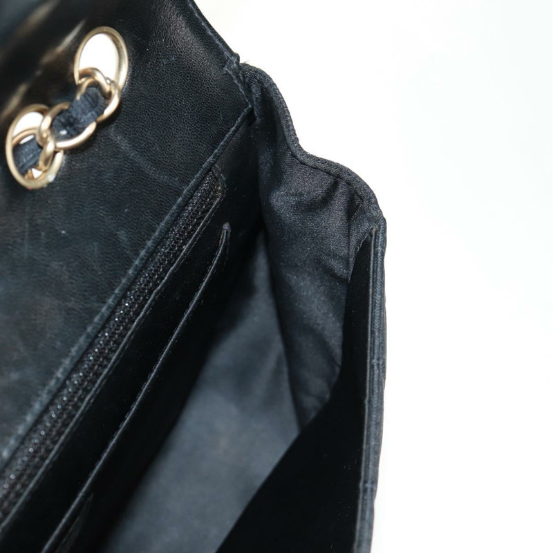 【日本直送】香奈兒新款旅行系列巧克力棒鏈條包，尼龍材質，黑色，金色雙C標誌，貨號160247V-23