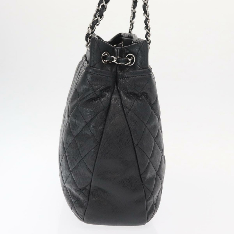 【日本直送】香奈兒 (CHANEL) 菱格紋鏈條肩背包，魚子醬紋皮革，黑色，銀色雙C標誌，正品編號 156514V-4