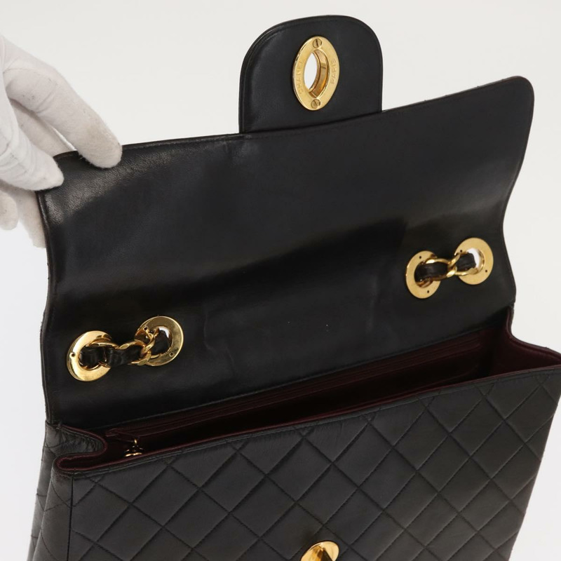 【日本直送】香奈兒 Matelasse 34 鏈條肩背包，羊皮材質，黑色，金色雙C標誌，正品編號 158867SAV-19