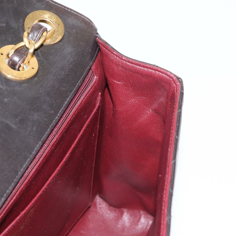 【日本直送】香奈兒 Matelasse 34 鏈條肩背包，羊皮材質，黑色，金色雙C標誌，正品編號 158867SAV-22