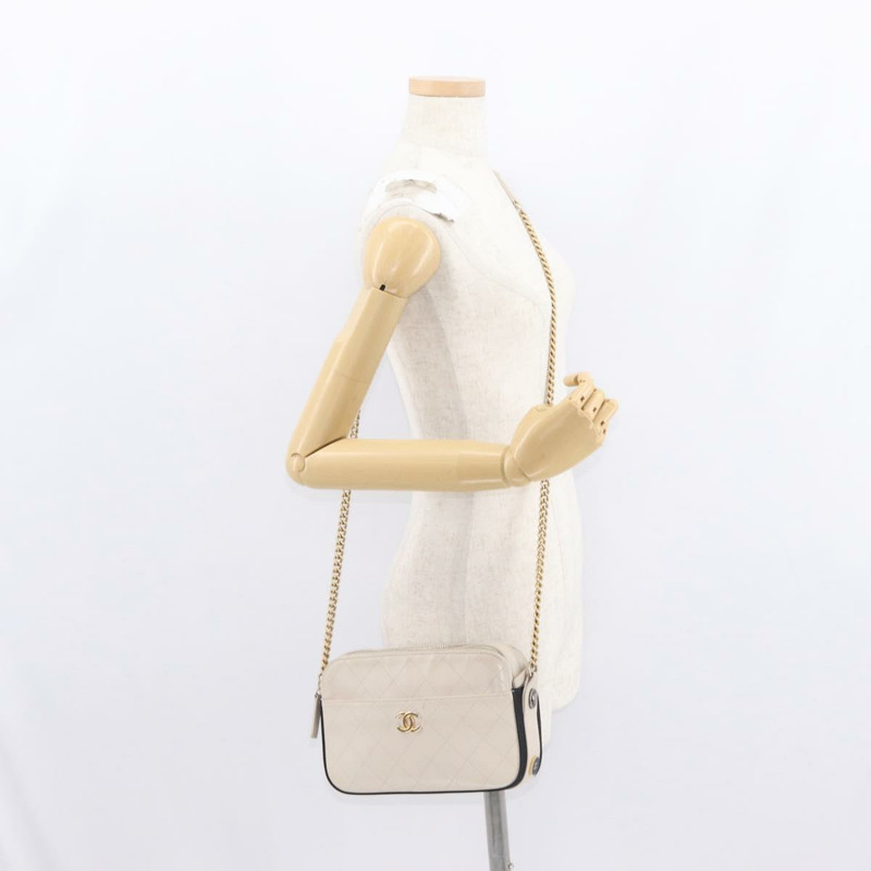 【日本直送】香奈兒 Bicolore 鏈條肩背包，米色皮革，金色 CC 標誌，正品 BA9466SAV-31