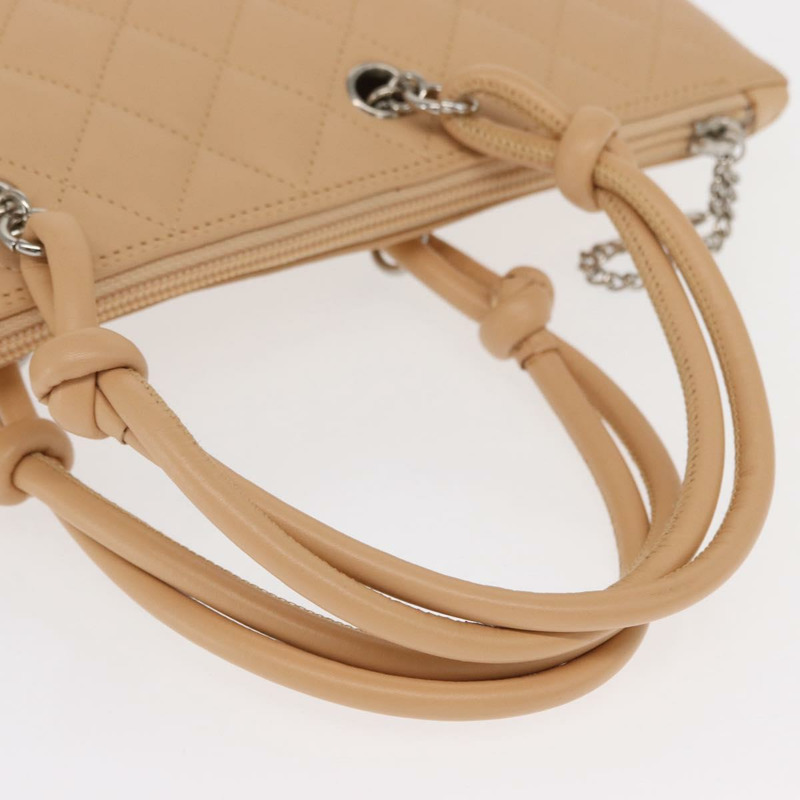 【日本直送】香奈兒 Cambon 系列絎縫托特包,小牛皮,米色,銀色 CC 標誌,正品編號 160890SAV-7