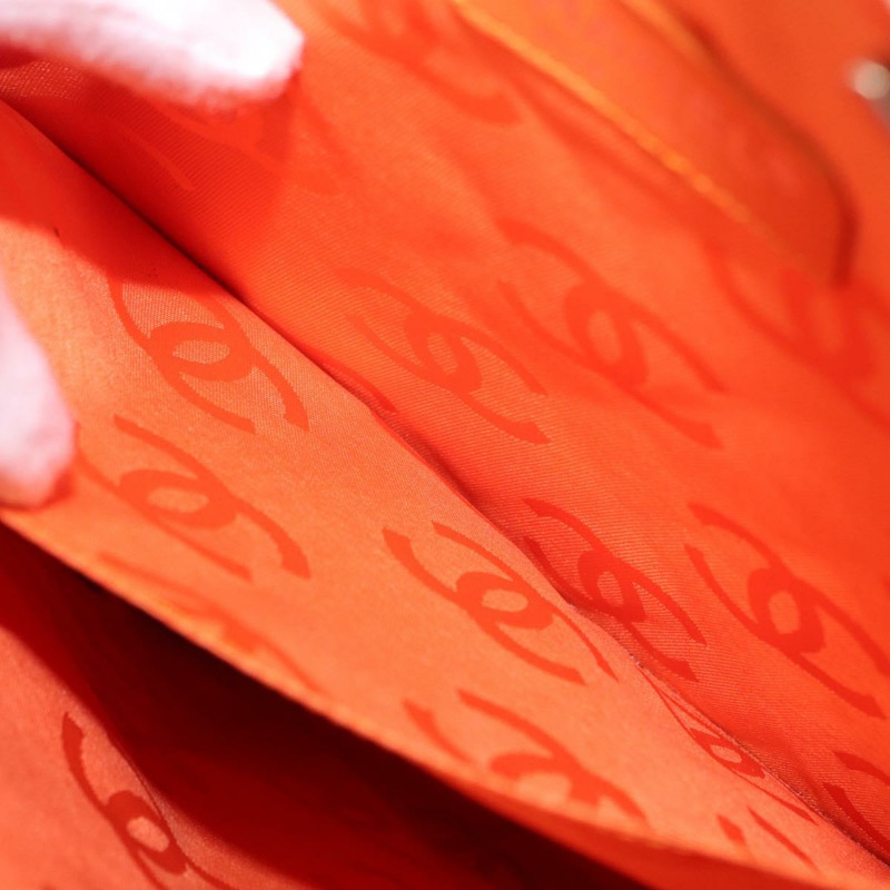 【日本直送】香奈兒 Cambon 系列絎縫托特包,小牛皮,米色,銀色 CC 標誌,正品編號 160890SAV-22