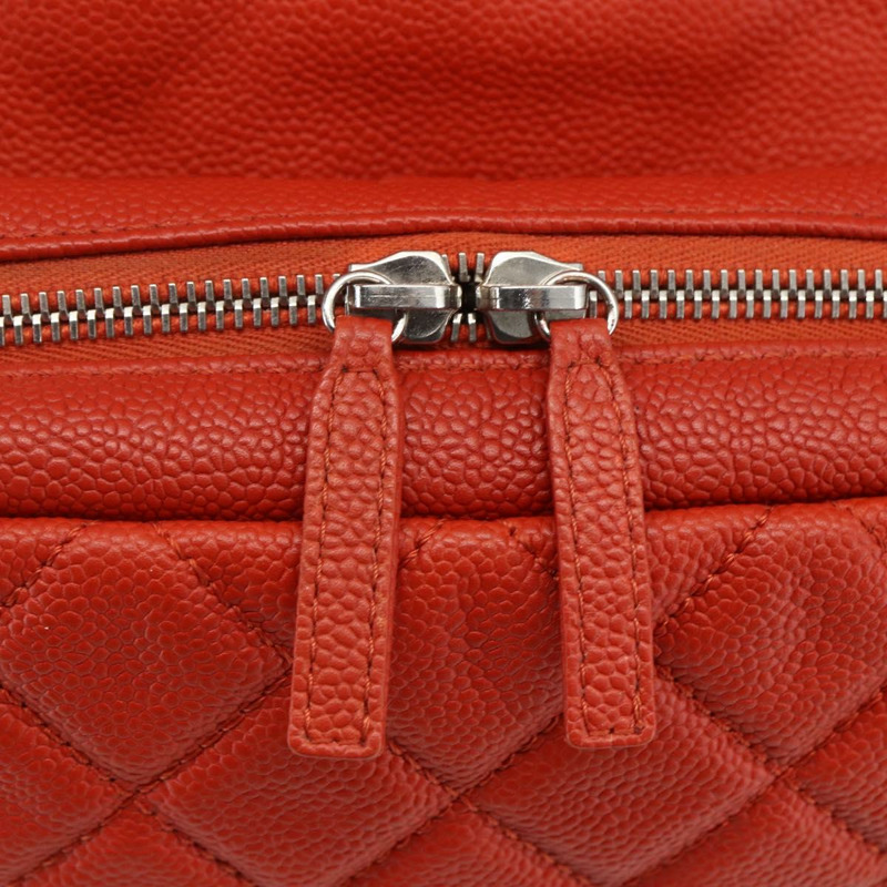 【日本直送】香奈兒 Matelasse 25 鏈條肩背包,魚子醬紋皮革,紅色,銀色雙C標誌,正品編號 159440V-17
