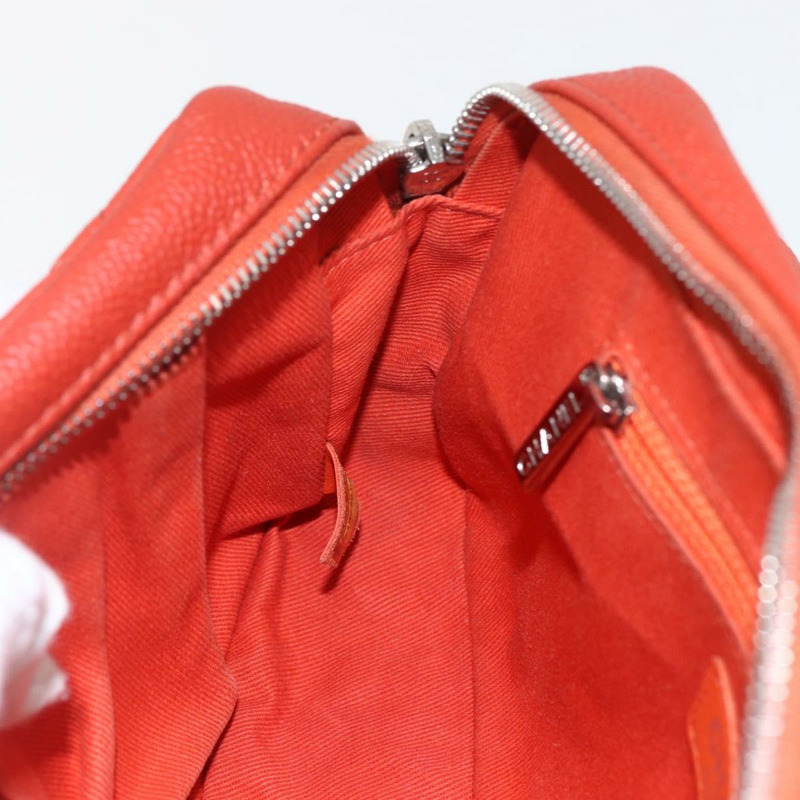 【日本直送】香奈兒 Matelasse 25 鏈條肩背包,魚子醬紋皮革,紅色,銀色雙C標誌,正品編號 159440V-21