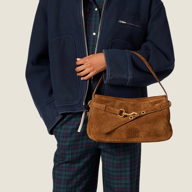 (9.5成新)miu miu麂皮肩背包 aventure Miumiu-5