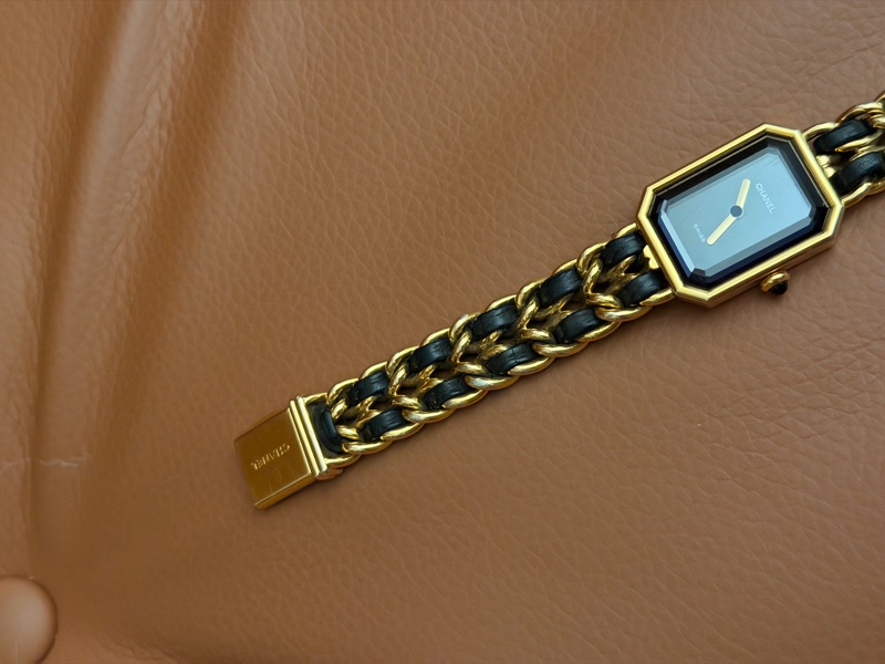 Chanel 皮穿練手錶 M碼-10