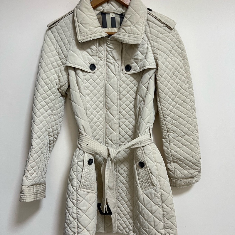 Burberry London 米色絎縫風衣-Nova 格紋內襯 原價2折出售 經典必備不退流行-0