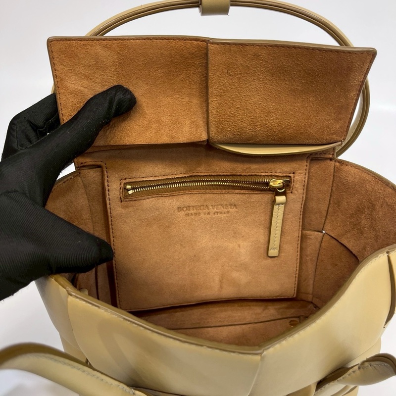 BV芥末黃小牛皮大編織ARCO 29手提側背包-21