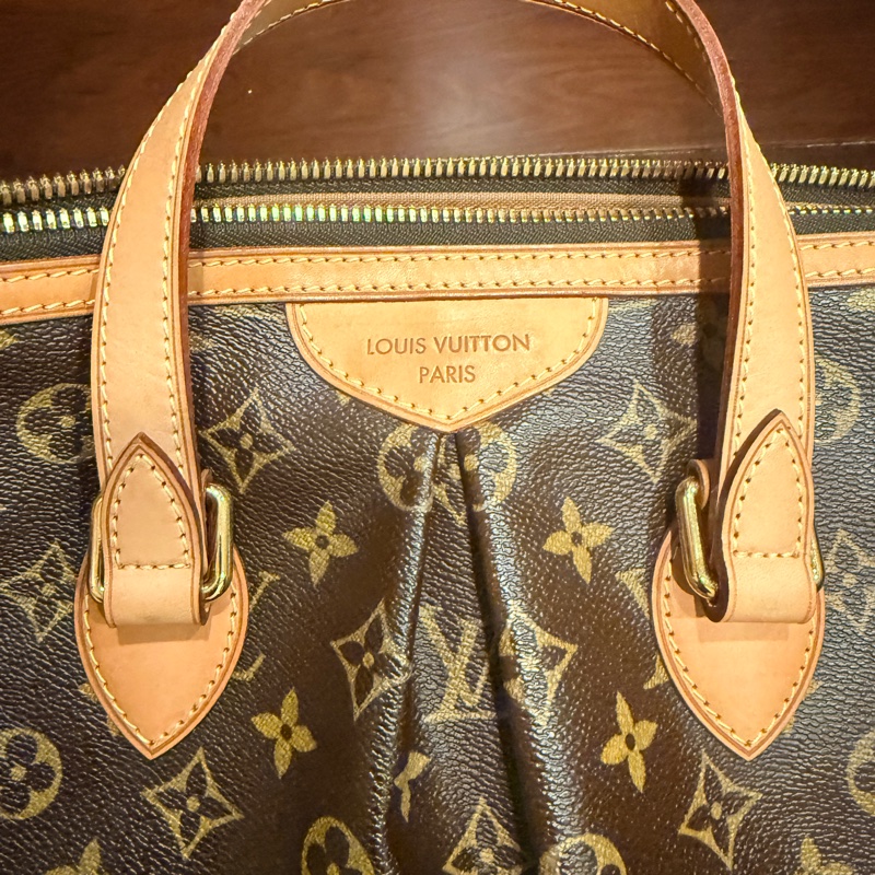 Louis Vuitton Palermo PM Monogram 帆布手提/肩背包。-4