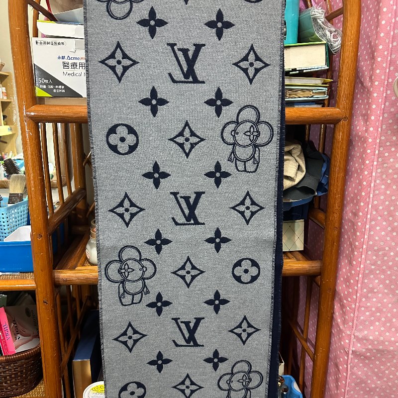 (有購買證明)LV龍年限量圍巾M79189 Vivienne Dragon Scarf-9