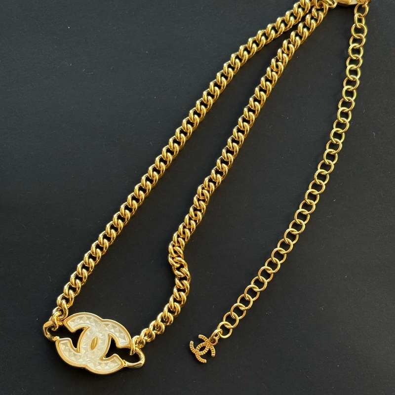 Chanel 香奈兒 24A超美 白色 琉璃菱格 項鏈 / 頸鏈-13