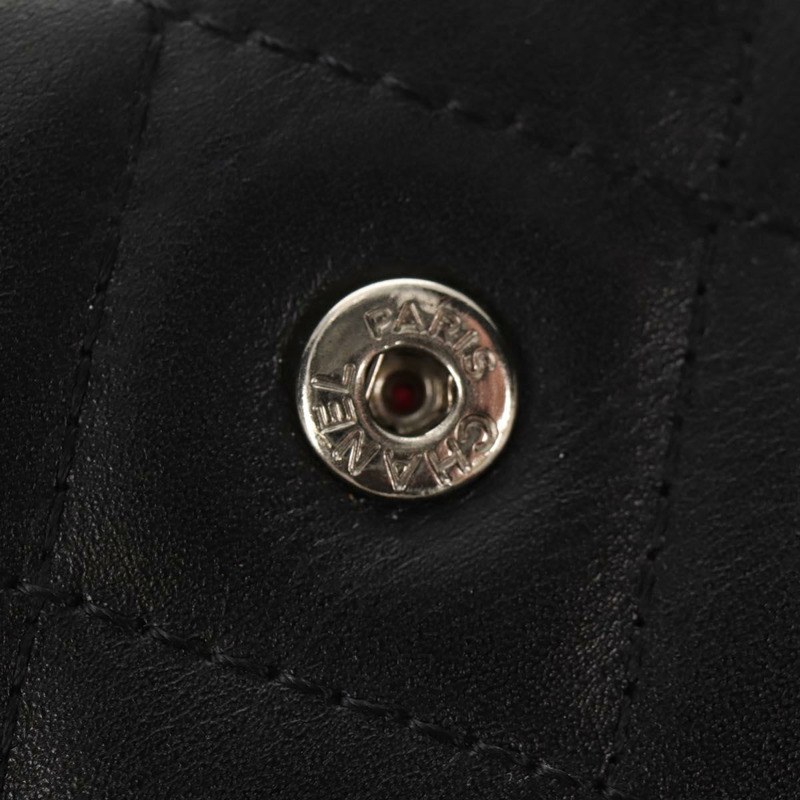 【日本直送】香奈兒 Cambon 系列鏈條肩背包，黑色皮革，銀色雙C標誌，正品編號 157964SAV-8