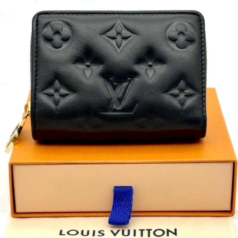 🌷LouisVuitton 壓紋短夾錢包｜經典花紋✦fufu style 精品✦ 氣質款｜-1