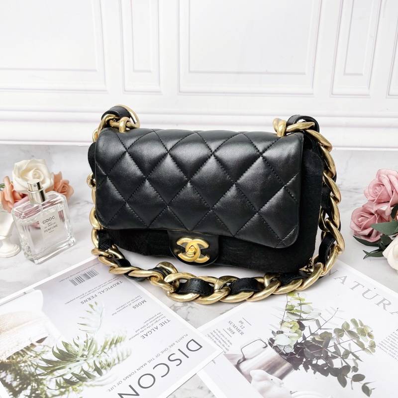 Chanel 22S黑金羊皮粗鏈條cf手提肩背包 芯片款17×21×6 99新配件塵袋盒子-3
