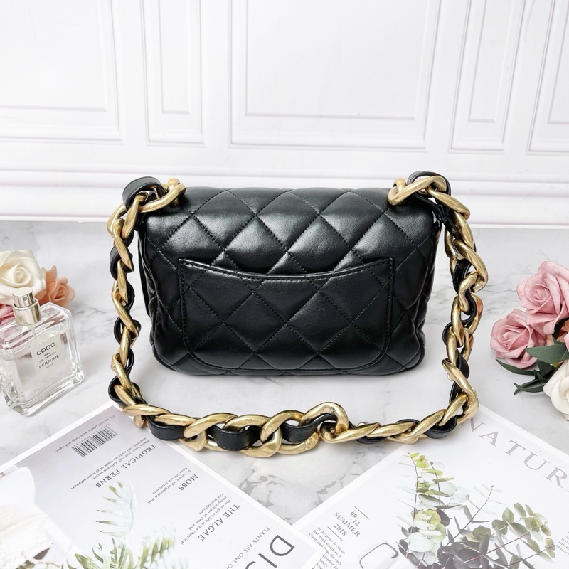 Chanel 22S黑金羊皮粗鏈條cf手提肩背包 芯片款17×21×6 99新配件塵袋盒子-5