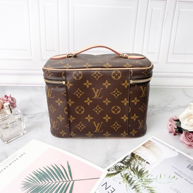 LV Nice BB老花化妝包手提包24*18*14.5 98新配件塵袋-6