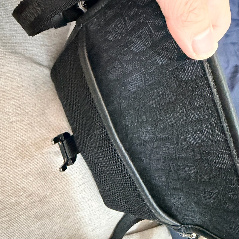 dior men’s messenger bag-3