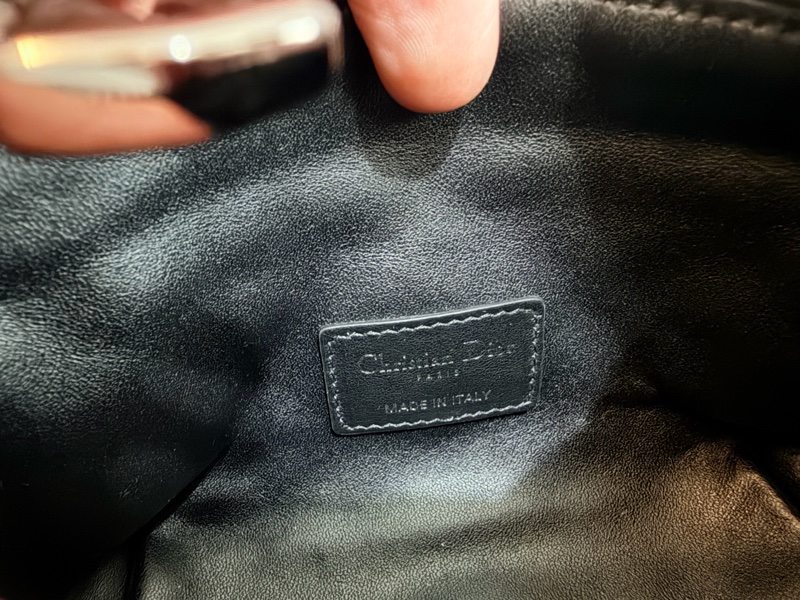 dior nomad 飯盒袋-3