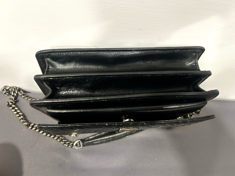 Saint Laurent(YSL)Kate 系列鍊帶肩背包-4