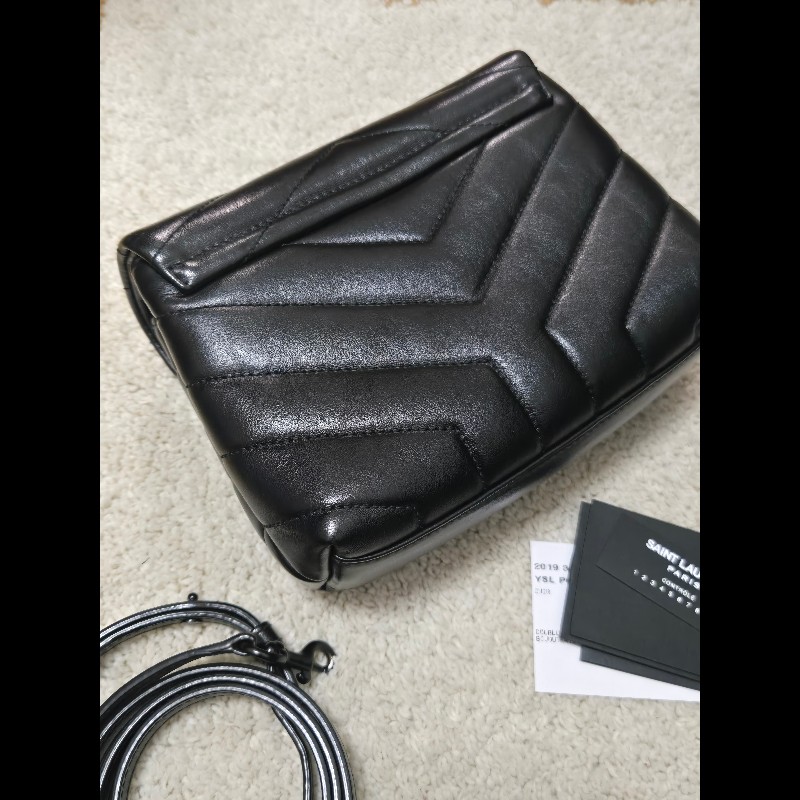 YSL SaintLaurent聖羅蘭 loulou 方胖子 so black 黑色字母logo-8