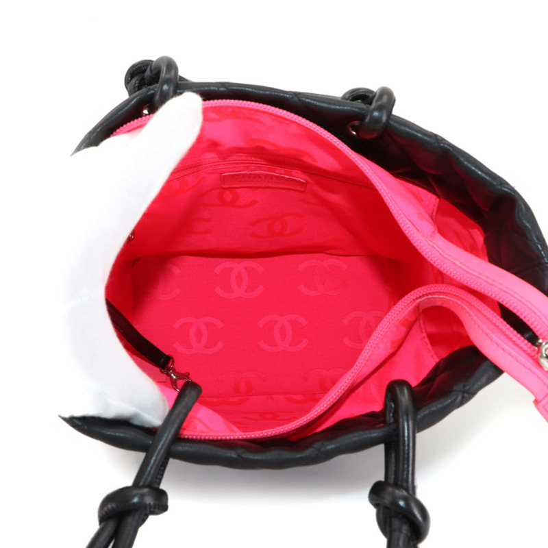 香奈兒 Cambon 系列中型托特包,黑色琺瑯小牛皮配銀色五金 (A25167)-5