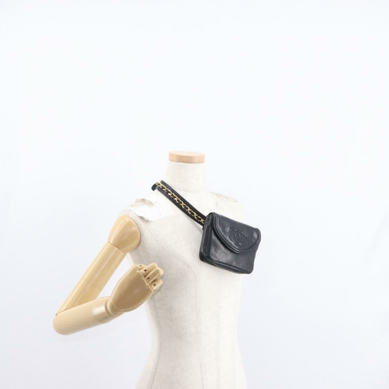 【日本直送】香奈兒腰包 羊皮 黑色 金色 CC 標誌 正品 BA9020-18