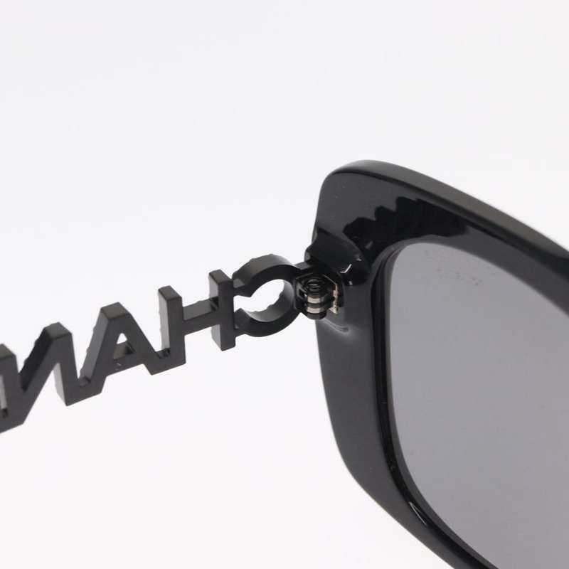 【日本直送】香奈兒黑色塑膠太陽眼鏡，CC標誌，正品編號159263V-13