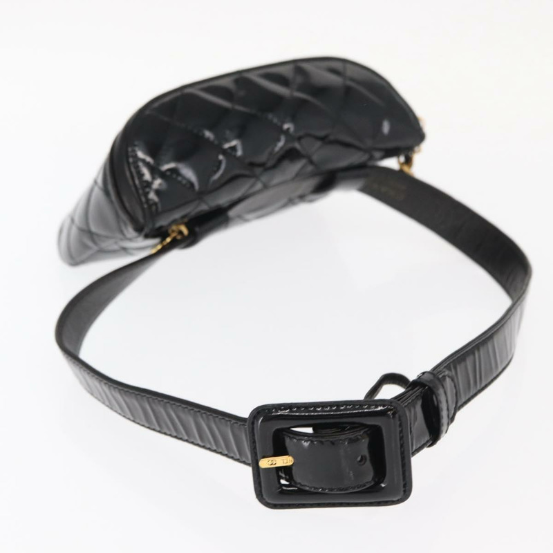 【日本直送】香奈兒 Matelasse 腰包 漆皮 黑色 金色 CC 標誌 Auth 158866SAV-6