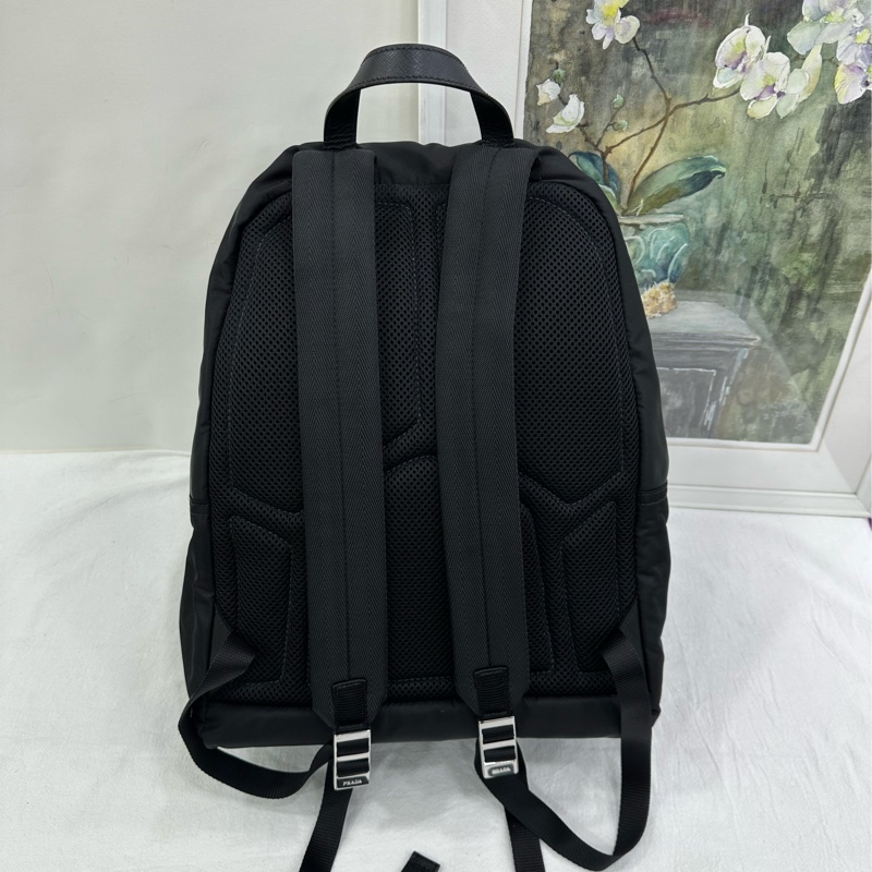 Prada男雙肩背包降落傘尼龍布書包 尺寸：40＊17＊29cm-2