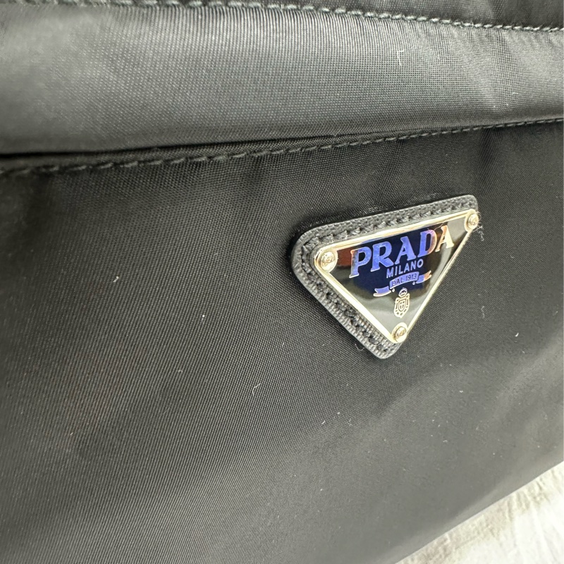 Prada男雙肩背包降落傘尼龍布書包 尺寸：40＊17＊29cm-6