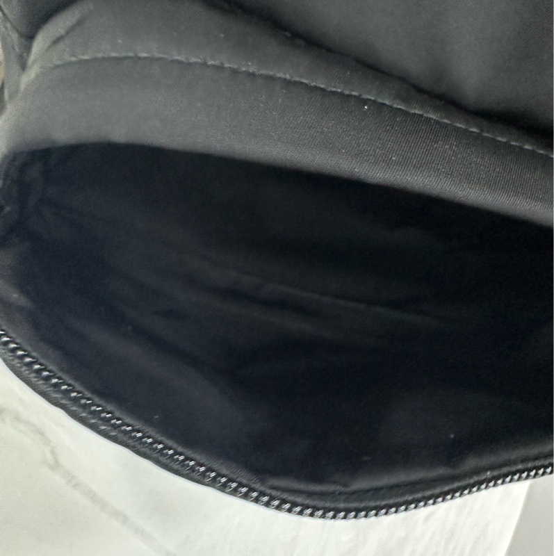 Prada男雙肩背包降落傘尼龍布書包 尺寸：40＊17＊29cm-8