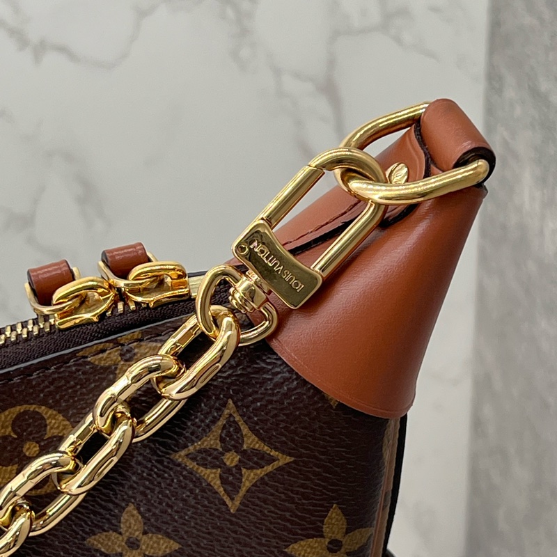 💗香緹國際精品💗 748 LV 月亮包 #M46311 Loop hobo 大號-1