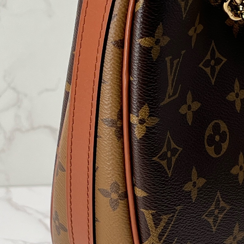 💗香緹國際精品💗 748 LV 月亮包 #M46311 Loop hobo 大號-4