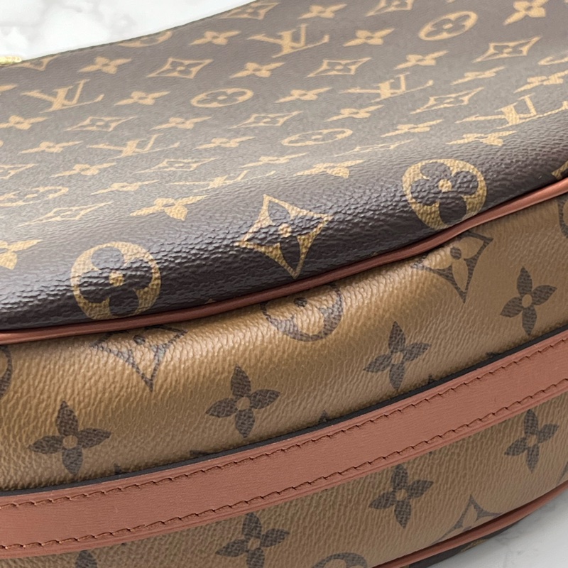 💗香緹國際精品💗 748 LV 月亮包 #M46311 Loop hobo 大號-6