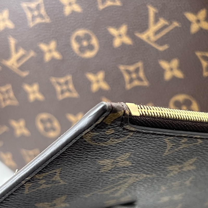 💗香緹國際精品💗 748 LV 月亮包 #M46311 Loop hobo 大號-13