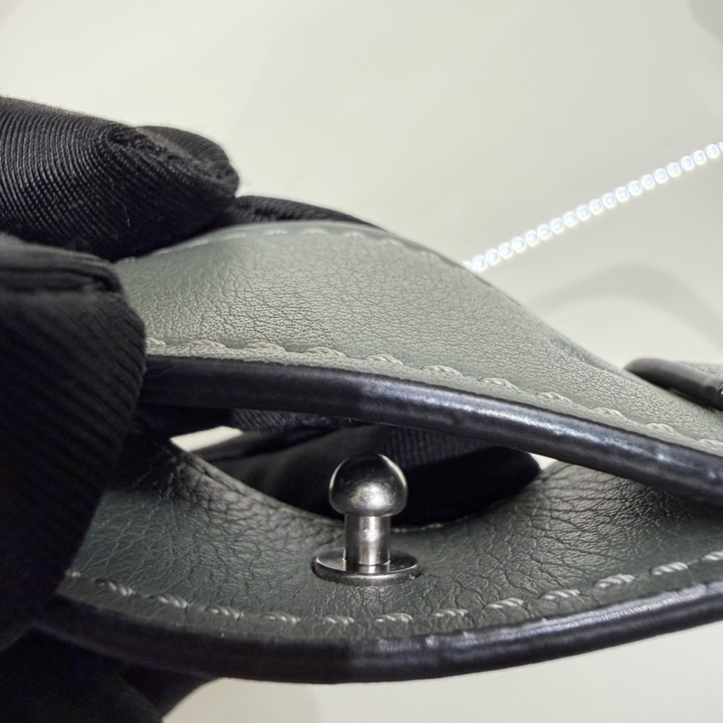 Loewe Mini Puzzle 胸包 98/99新閒置「Dark Sage」鼠尾草綠-22