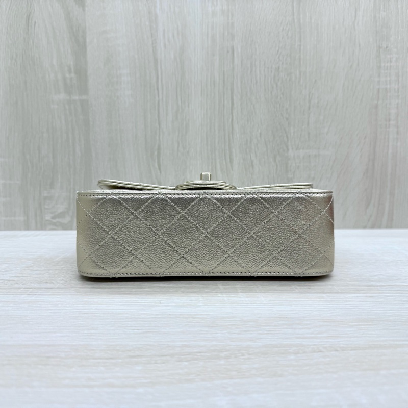 CHANEL金色荔枝牛皮雙C調節扣口蓋包AS5759-7